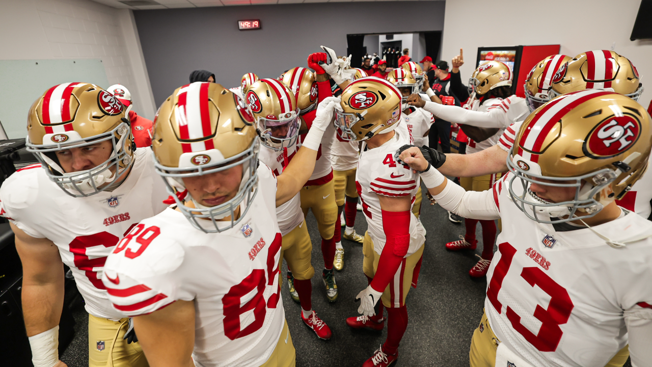 Pregame Snaps: San Francisco 49ers vs. Las Vegas Raiders (Week 17) 