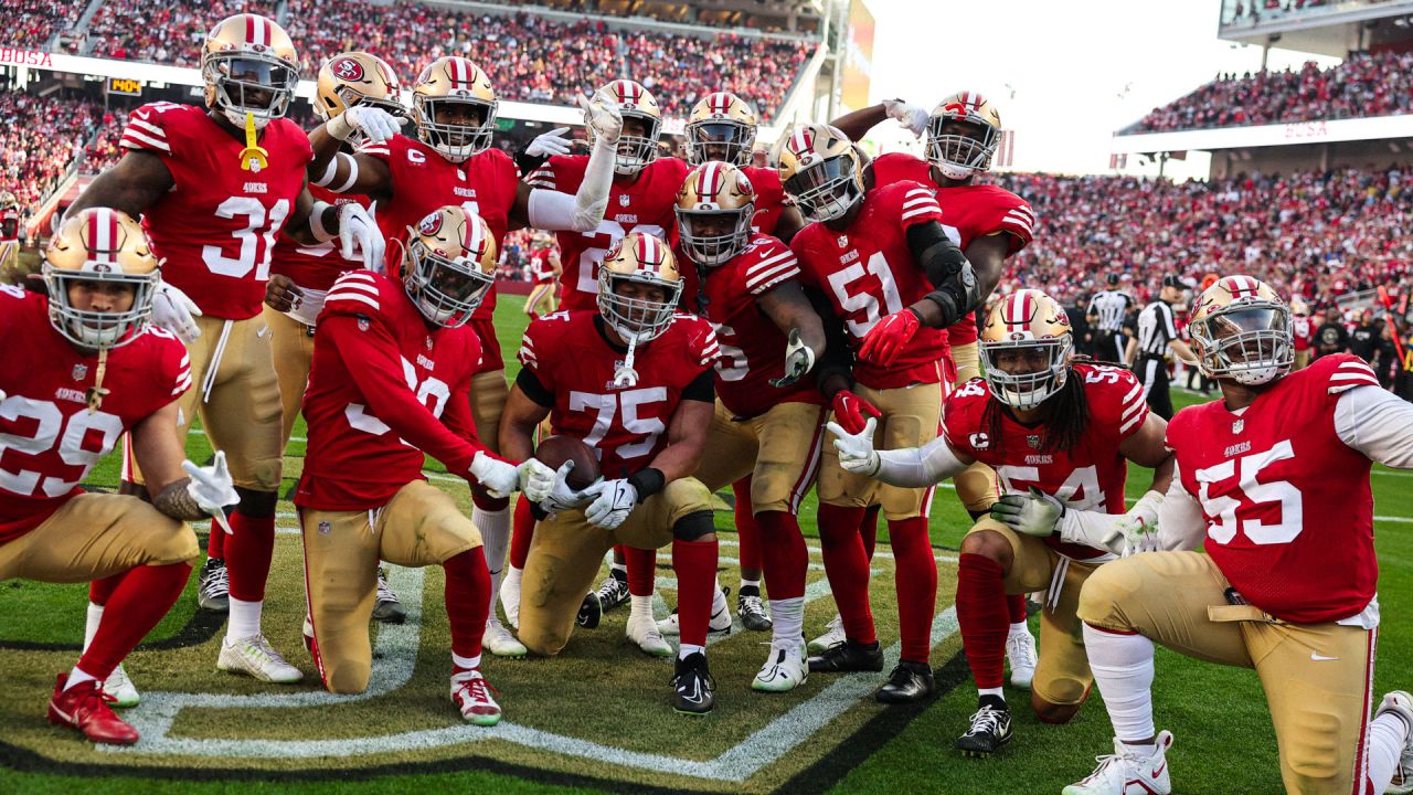 Seven 49ers Players Land on the 'PFF 101' List for 2022