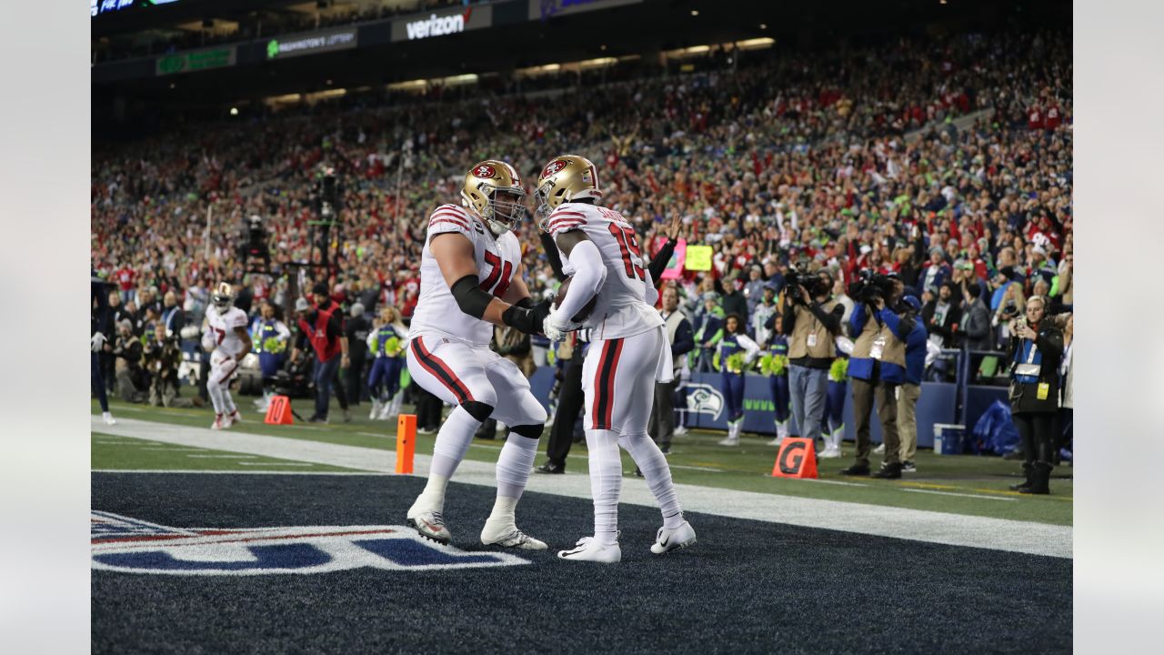 Throwing it Back to the 49ers '94 Jerseys