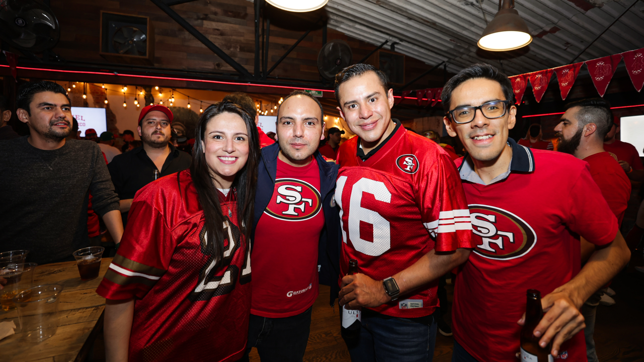 Los Niners: The Faithful Fan in Mexico Behind the 49ers' Tweets in Spanish  – NBC Bay Area