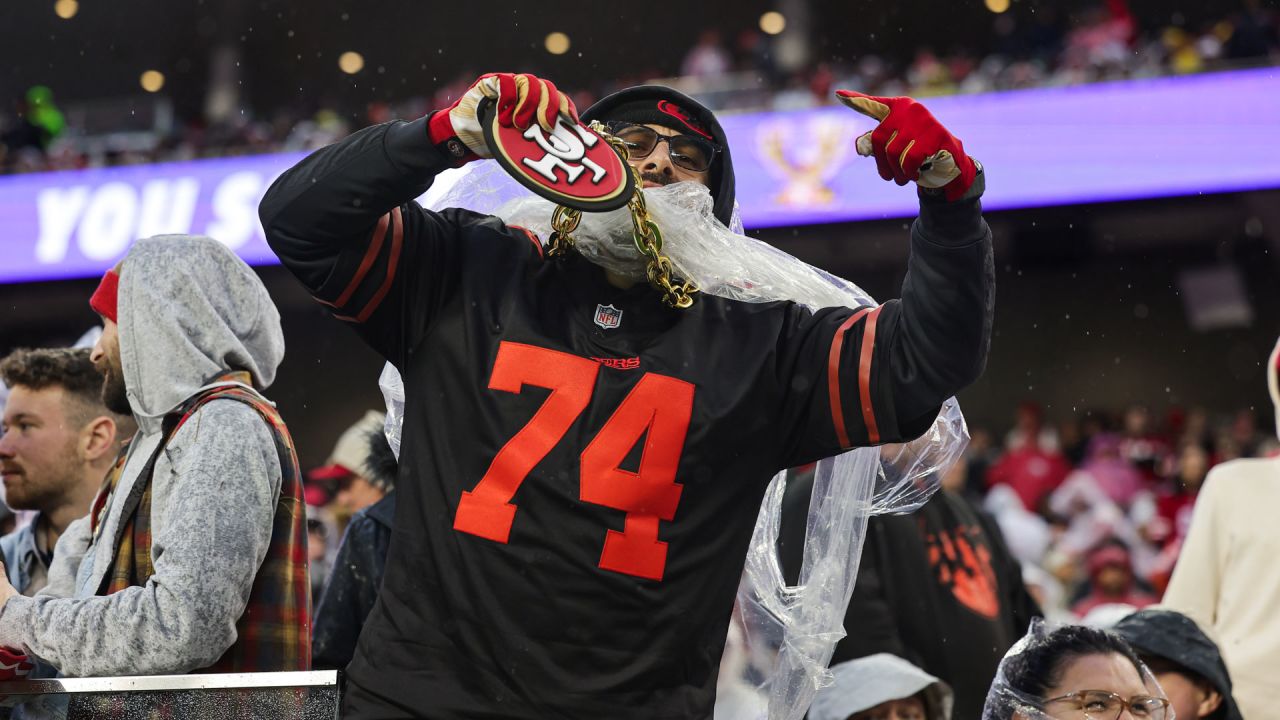 2022 in Review: Best of 49ers Fans at Home