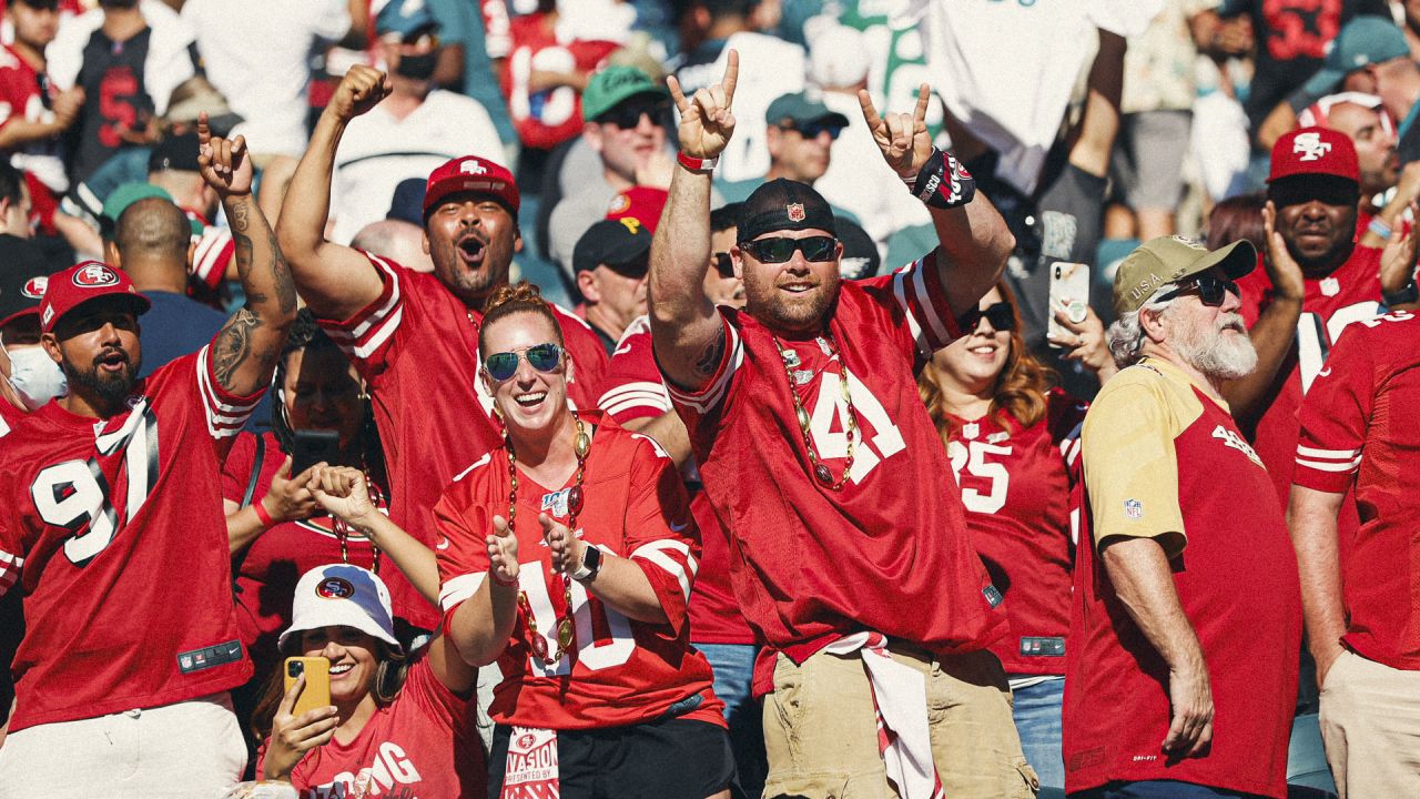 49ers fans are letting their presence be known in Philly at the