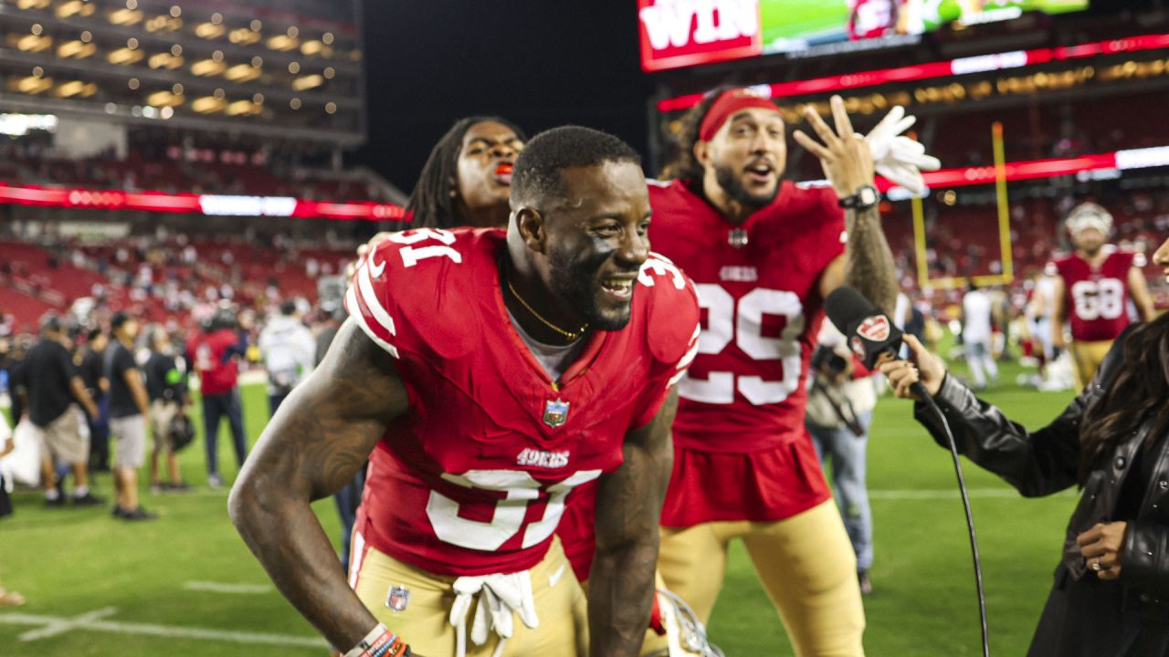 49ers Celebrate Postgame Following 35-16 Win Over Cardinals 