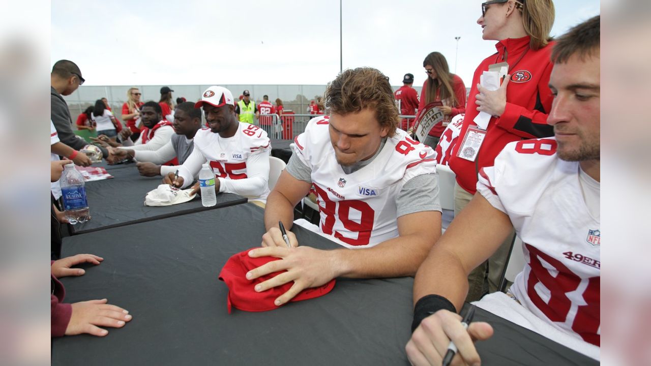 49ers Players Signing Autographs for the Faithful