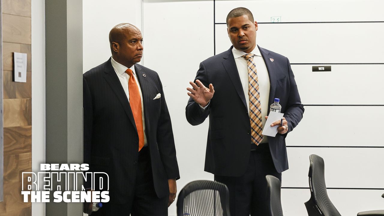 Bears president Kevin Warren gifts Chicago worker free Bears tickets