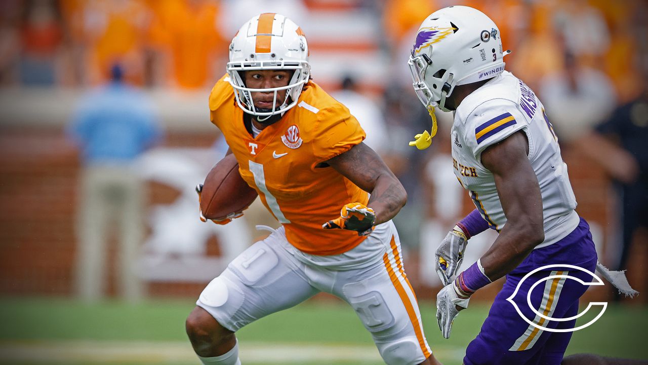 FINALLY, a WR: The Bears Draft Tennessee's Velus Jones Jr., Who Is an  Absolute Speedster - Bleacher Nation