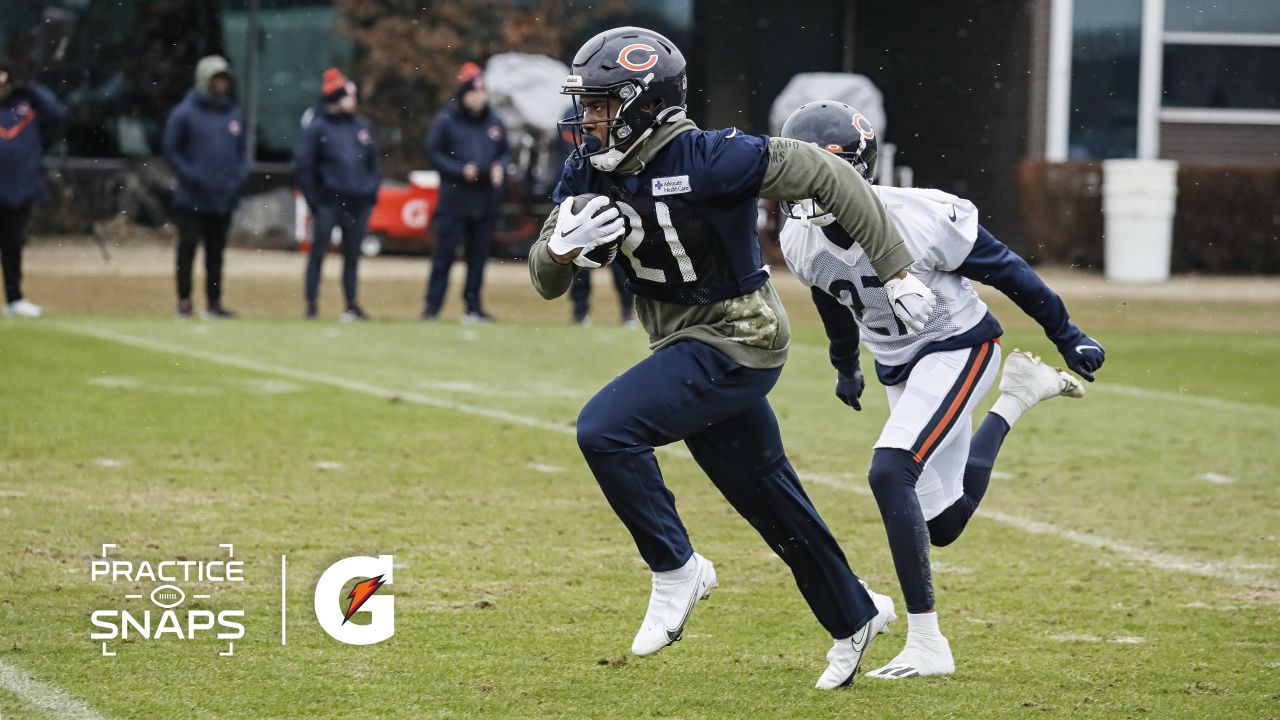 St. Brown excited to re-sign with Bears