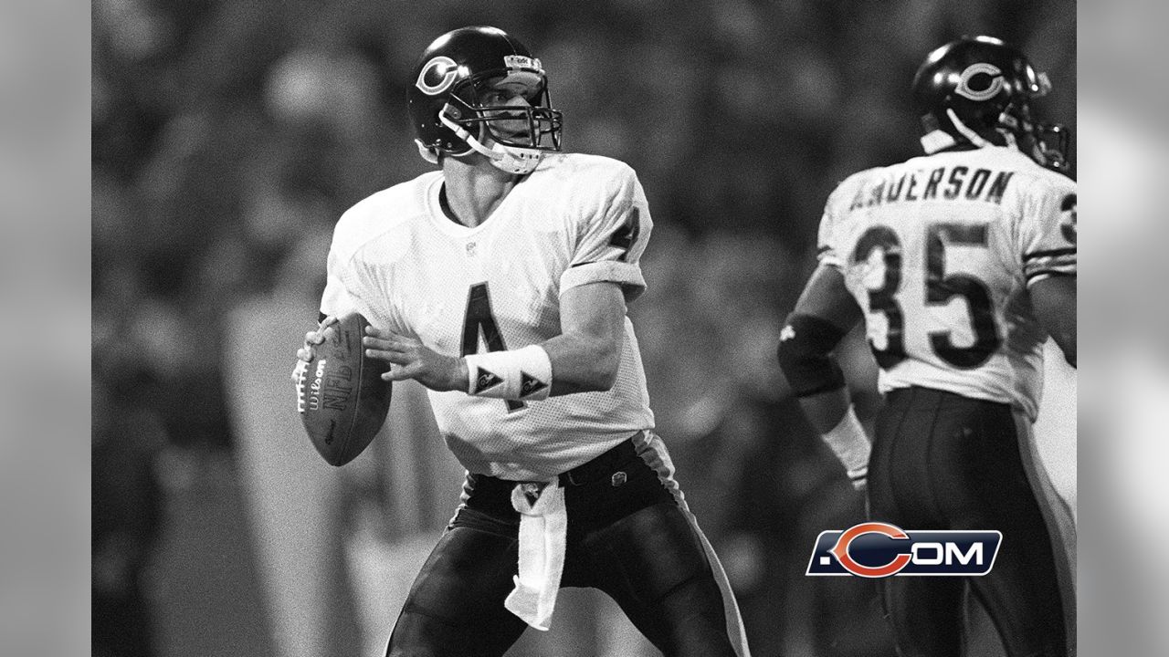 LG952 Original Color Photo JIM HARBAUGH TACKLED Chicago Bears Star  Quarterback