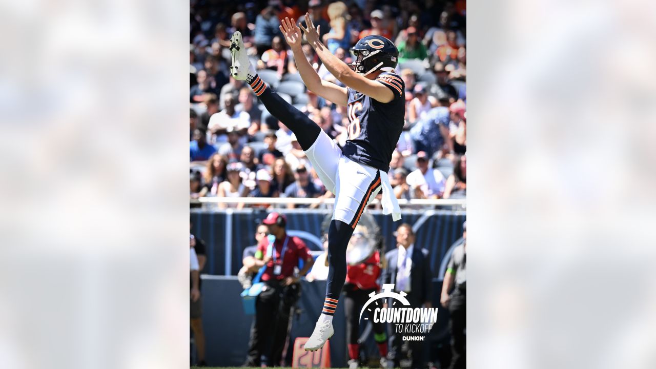 Chicago Bears force 5 turnovers, rout Tennessee Titans 51-20