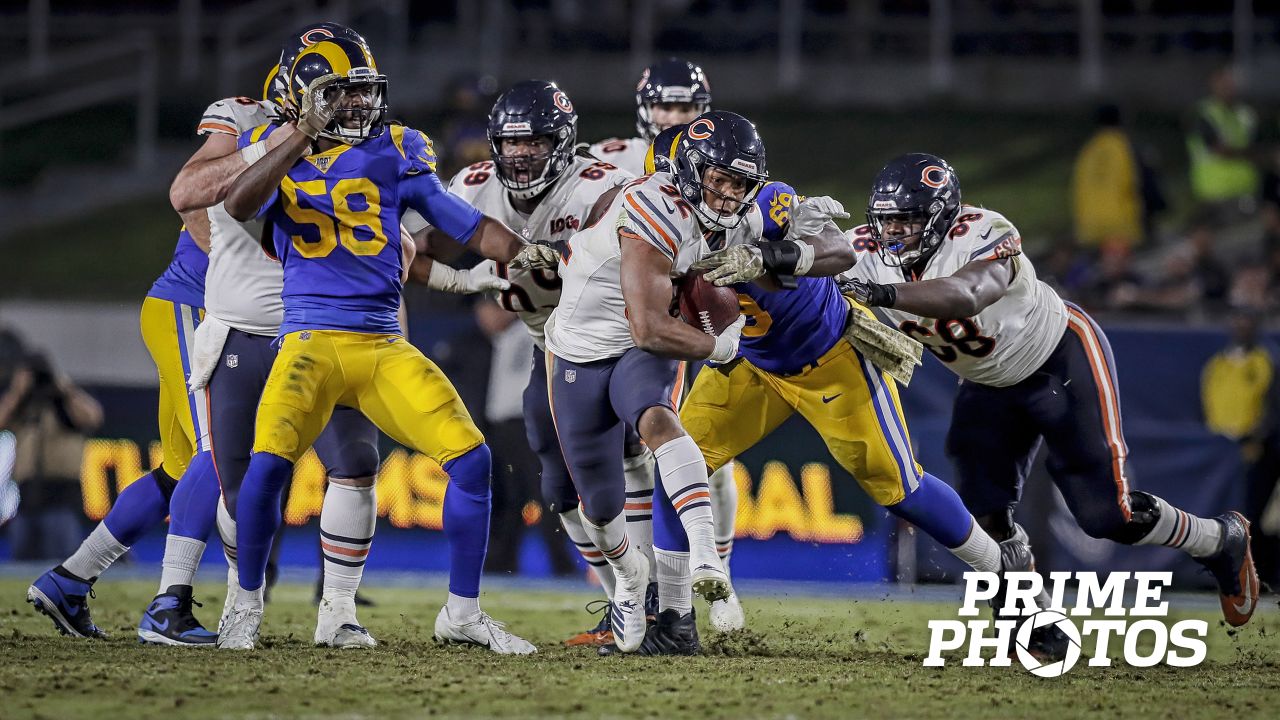 Mitch Trubisky injury: Bears quarterback has dislocated shoulder, slight  labrum tear, ESPN reports - ABC7 Chicago