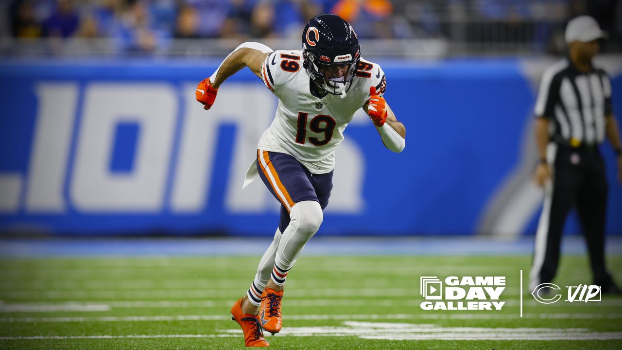 Bears fall to Falcons 27-24 as Justin Fields throws interception in final  minutes - Chicago Sun-Times