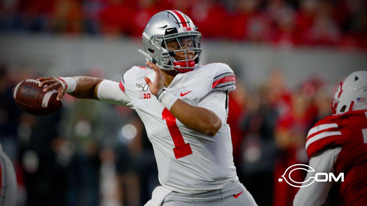 Chicago Bears pick Ohio State's Justin Fields #11 overall in 2021 NFL Draft