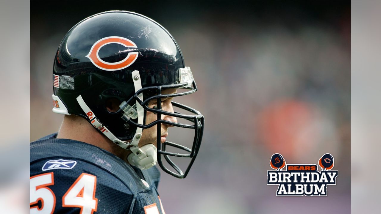 Chicago Bears - To celebrate Brian Urlacher's birthday, download