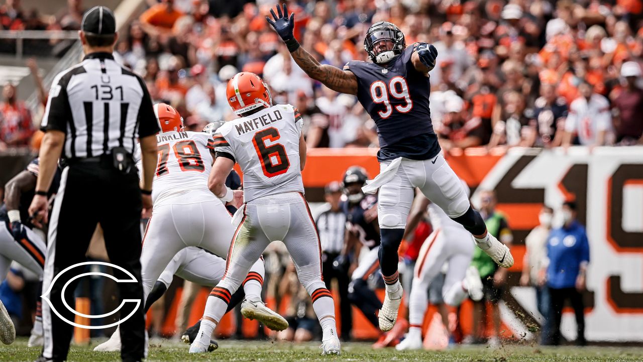 Trevis Gipson named Bears' most improved player of 2021 season