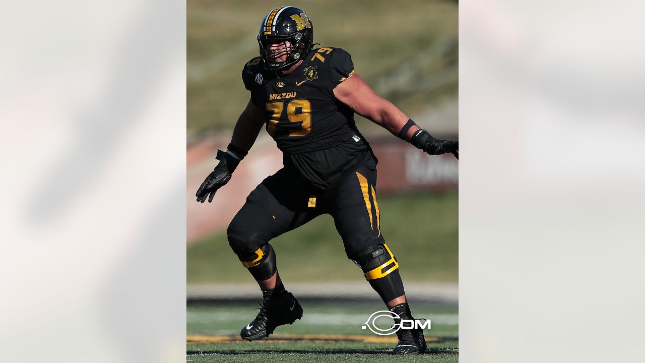 2021 NFL Draft: Offensive lineman Larry Borom, Missouri, Round 5, Pick 151