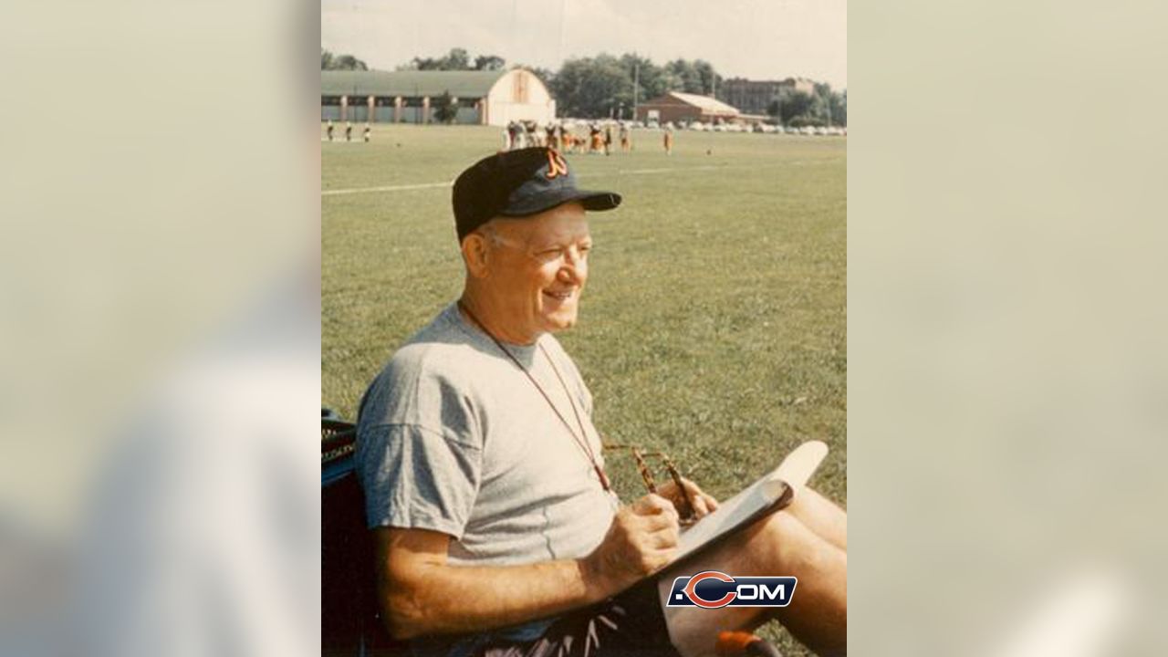 Chicago Bears - George Halas holds training camp in 1966 at St