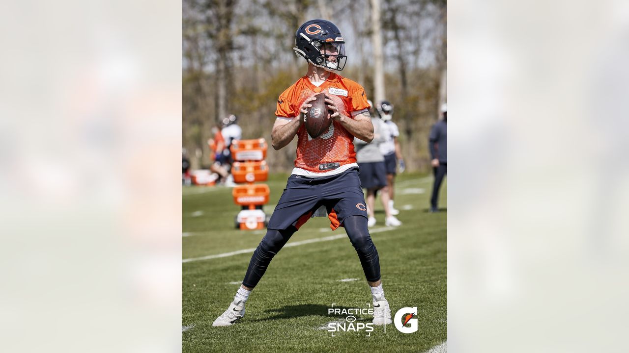 LAKE FOREST, IL - JUNE 15: Chicago Bears quarterback Justin Fields (1)  adjusts his helmet during the the Chicago Bears Minicamp on June 15, 2022  at Halas Hall in Lake Forest, IL. (