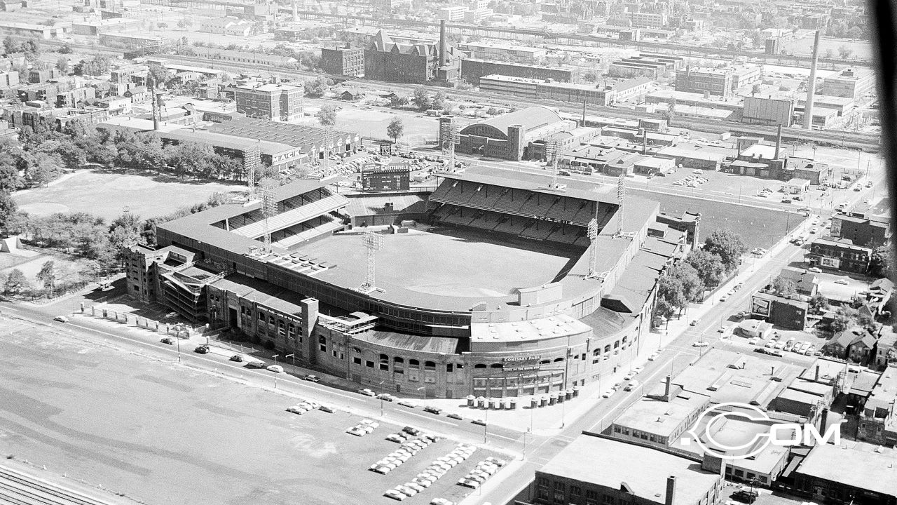 Baseball stadiums that hosted Bears games