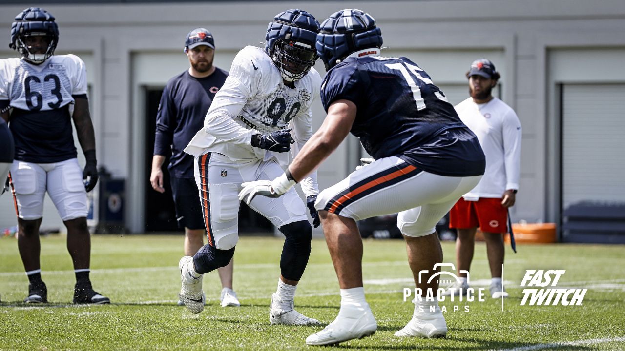 5 Things on the Bears: 'Great leader' Mooney out for season; team stays  upbeat; more