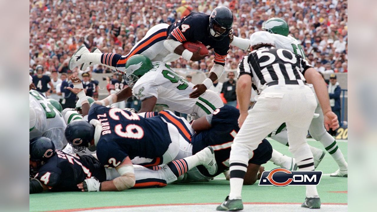 Walter Payton - This was his way of relaxing back at 34 Mundhank