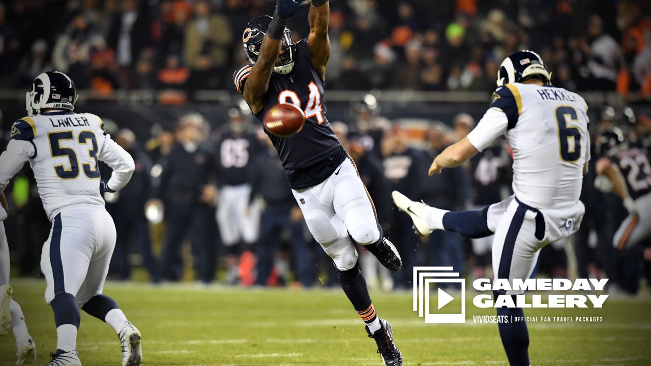 Flashback Friday: Bears defense dominates Rams in primetime