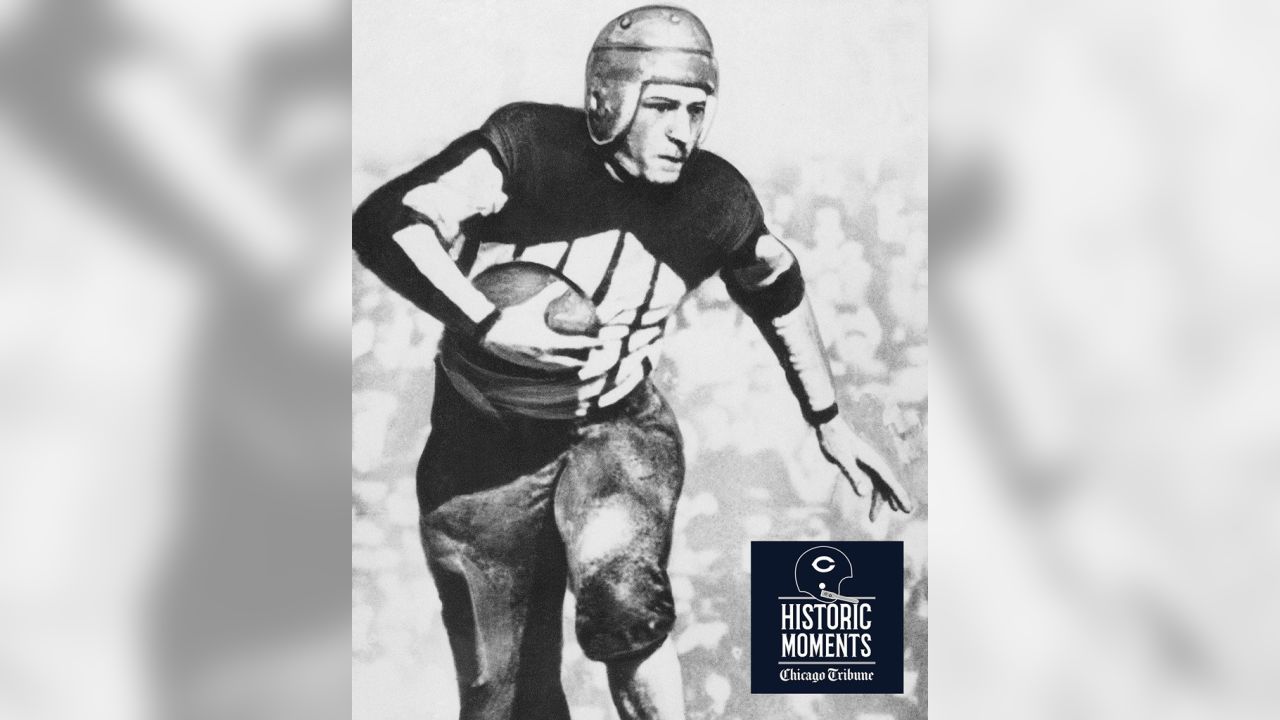 True Sport Picture Stories Vol 1 #11 1943- Chicago Bears- Halas- Red Grange