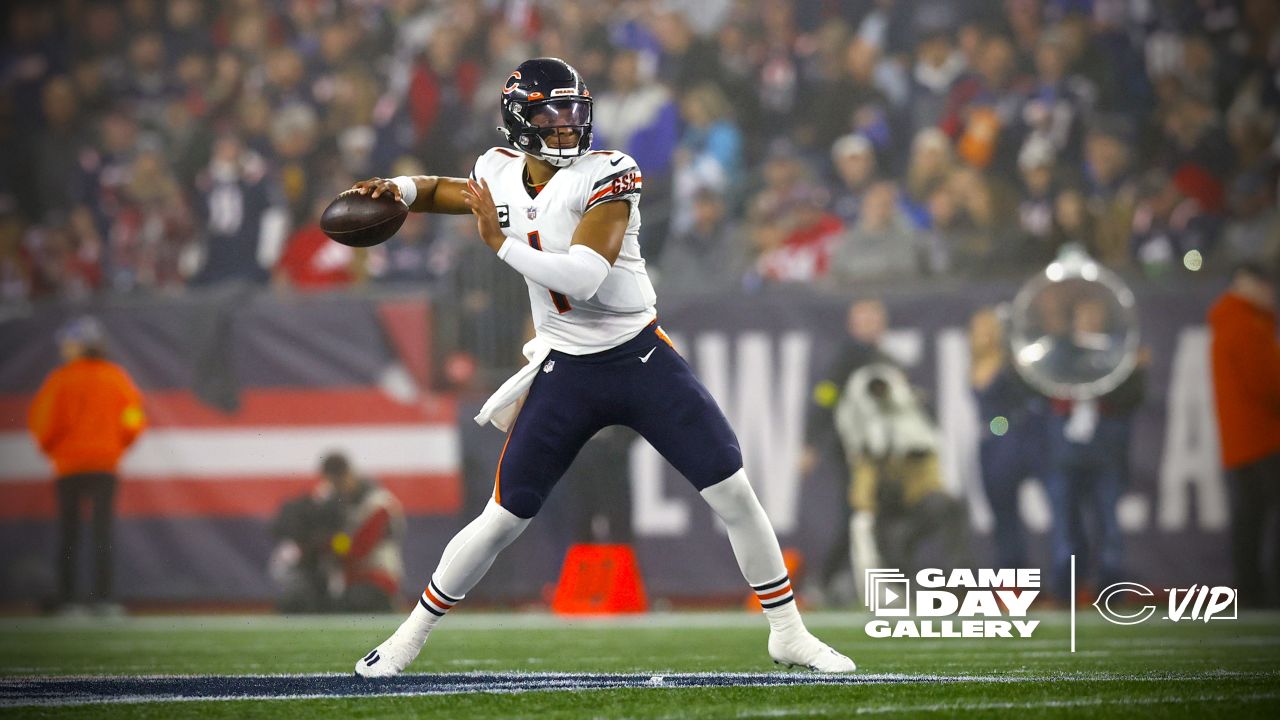 New England Patriots quarterback Mac Jones plays against the Chicago Bears  during the first half of an NFL football game, Monday, Oct. 24, 2022, in  Foxborough, Mass. (AP Photo/Michael Dwyer Stock Photo 