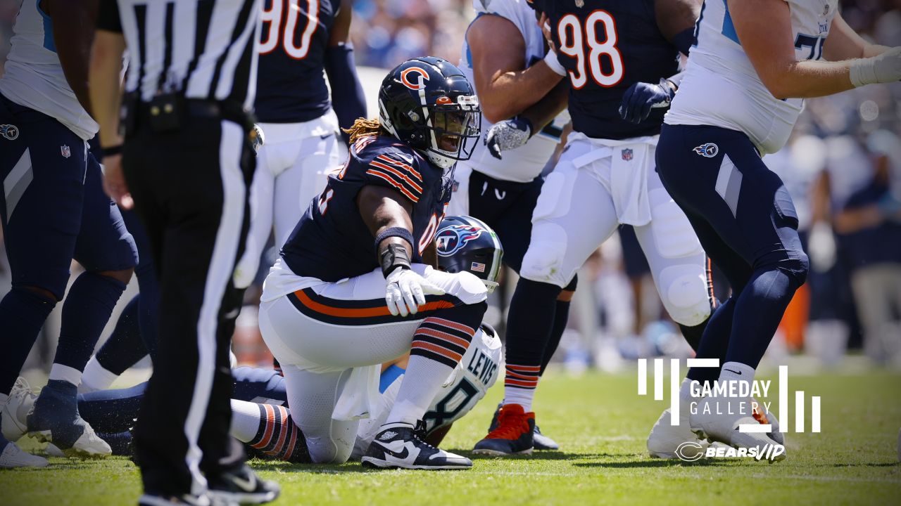 Chicago Bears force 5 turnovers, rout Tennessee Titans 51-20