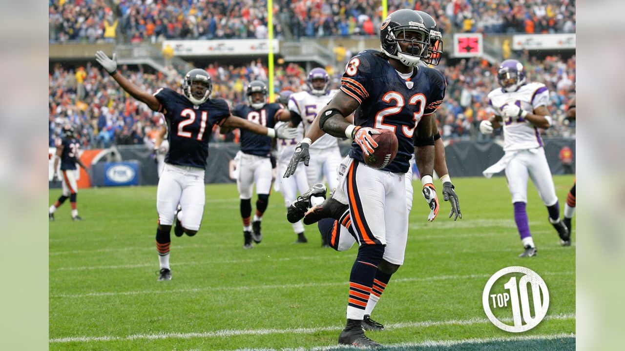 Former Bears Star Devin Hester Named 2022 Hall Of Fame Finalist