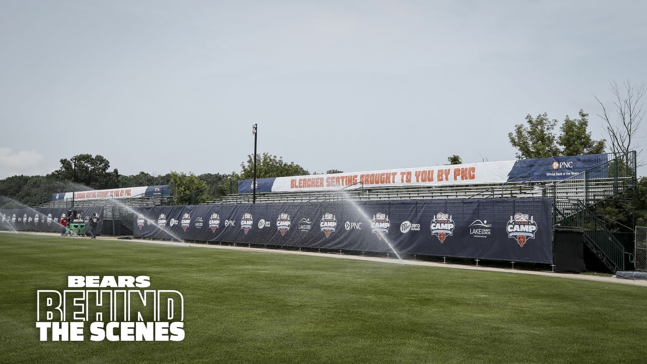 The Dr Pepper Zero Sugar Chicago Bears Training Camp Fan