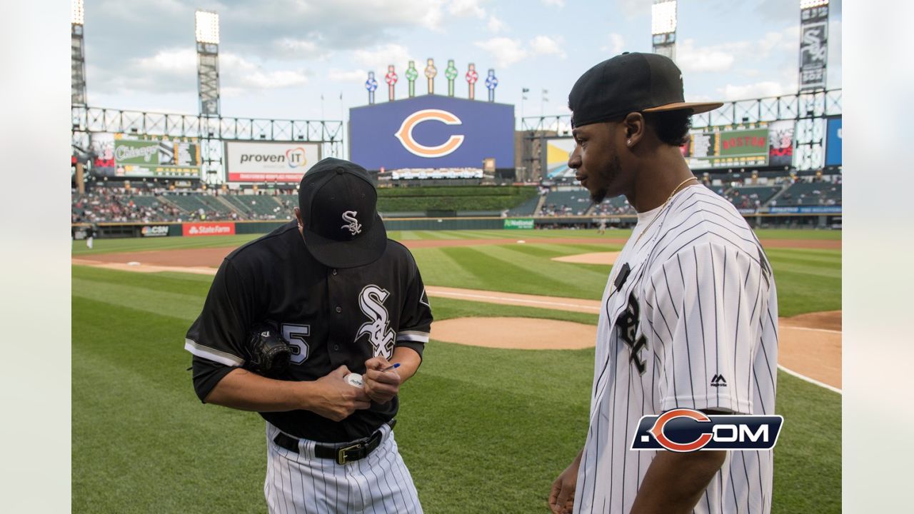 Cam Meredith throws first pitch at White Sox game