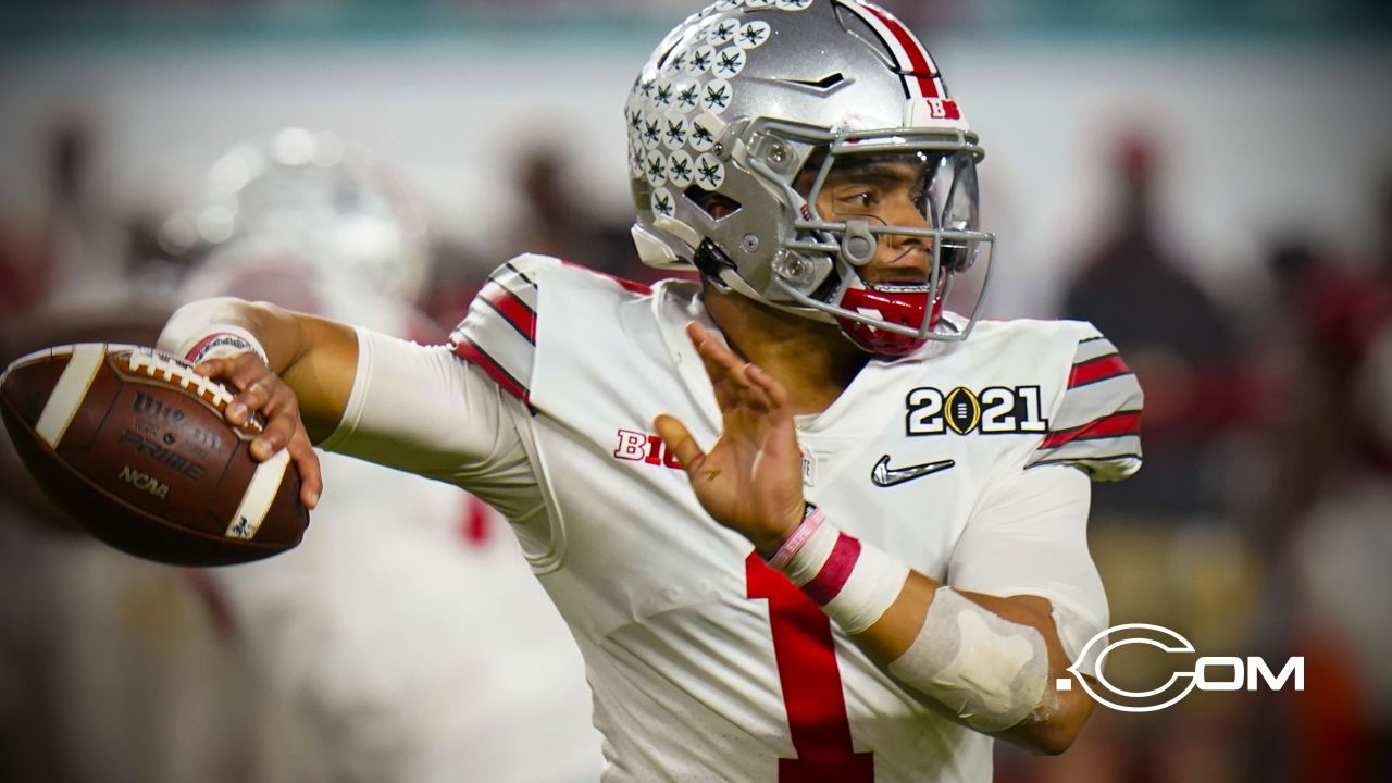 SportsCenter on Instagram: “The Bears have traded up and selected Justin  Fields with the #11 pick in …