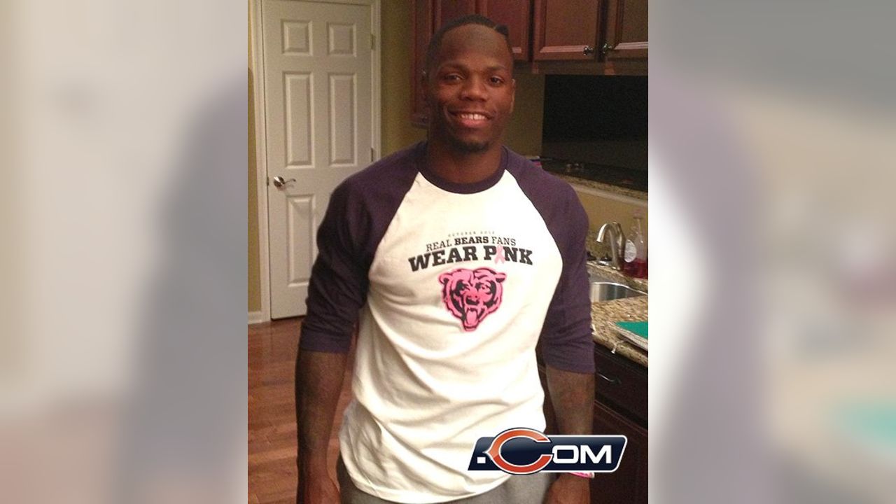 The 2022 Real Bears Fans Wear Pink Tee The Chicago Bears And Bears Care -  Tiotee