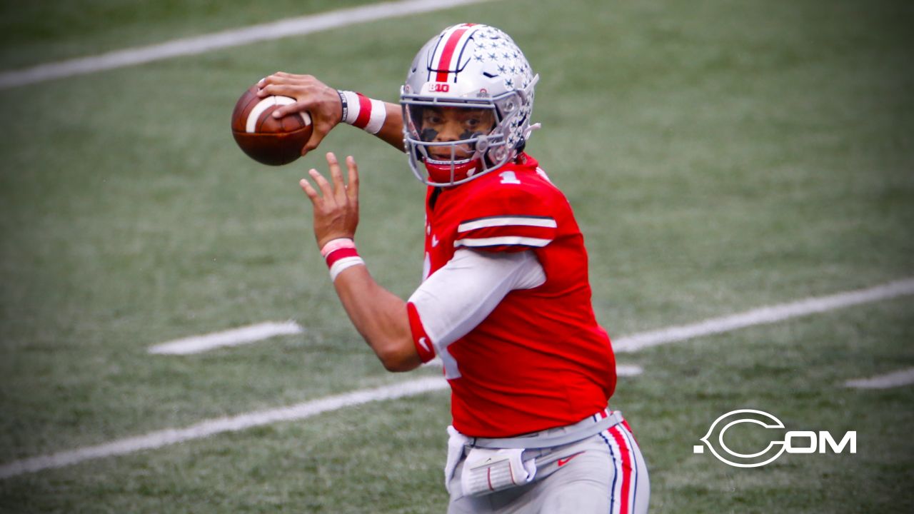 FIELD DAY: Bears Trade Up to Pick #11, Select QB Justin Fields