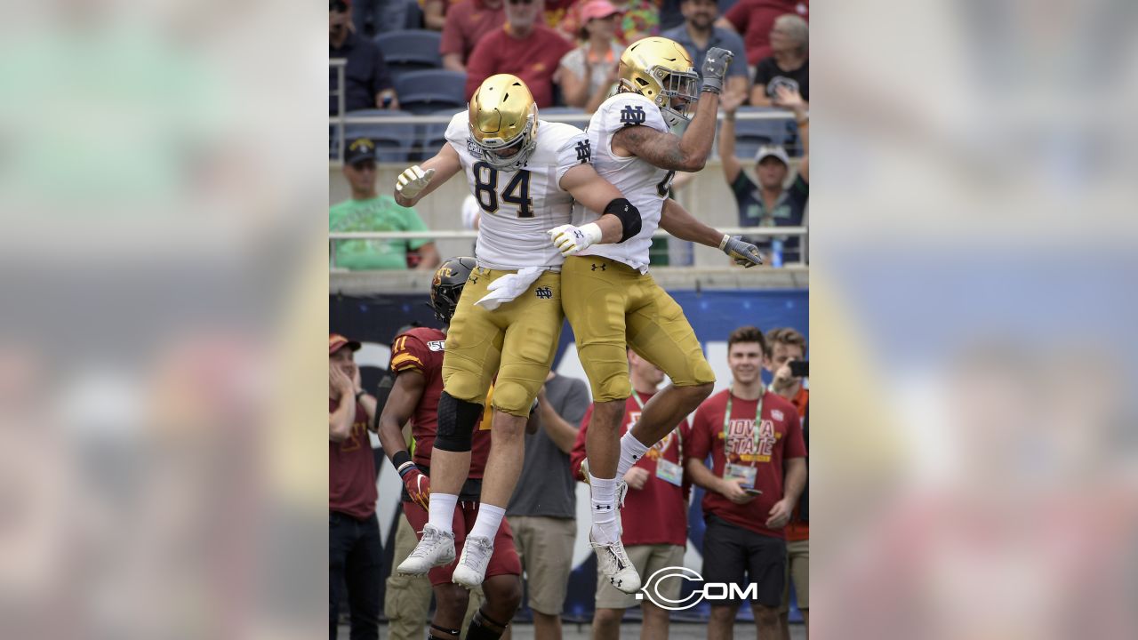 Chicago Bears draft pick Cole Kmet's father discusses son joining