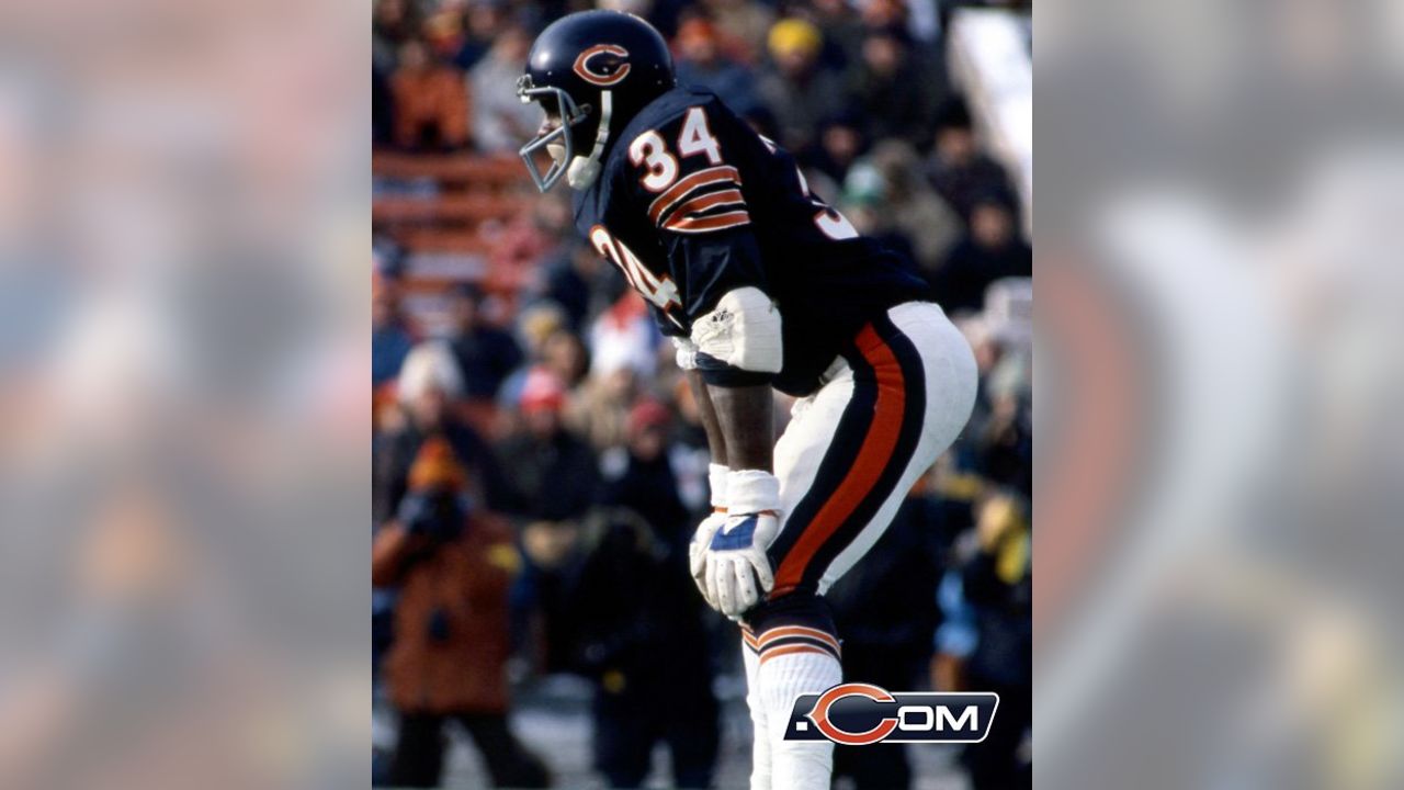 The Chicago Bears: 5 Facts You Might Not Know About Walter Payton (and a 34%  Off Discount!) - Agate Publishing