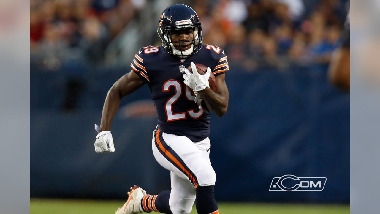 Bears releasing RB Tarik Cohen, DL Eddie Goldman