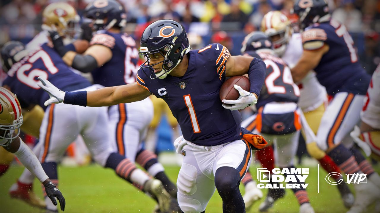 6,764 Bears V 49ers Stock Photos, High-Res Pictures, and Images