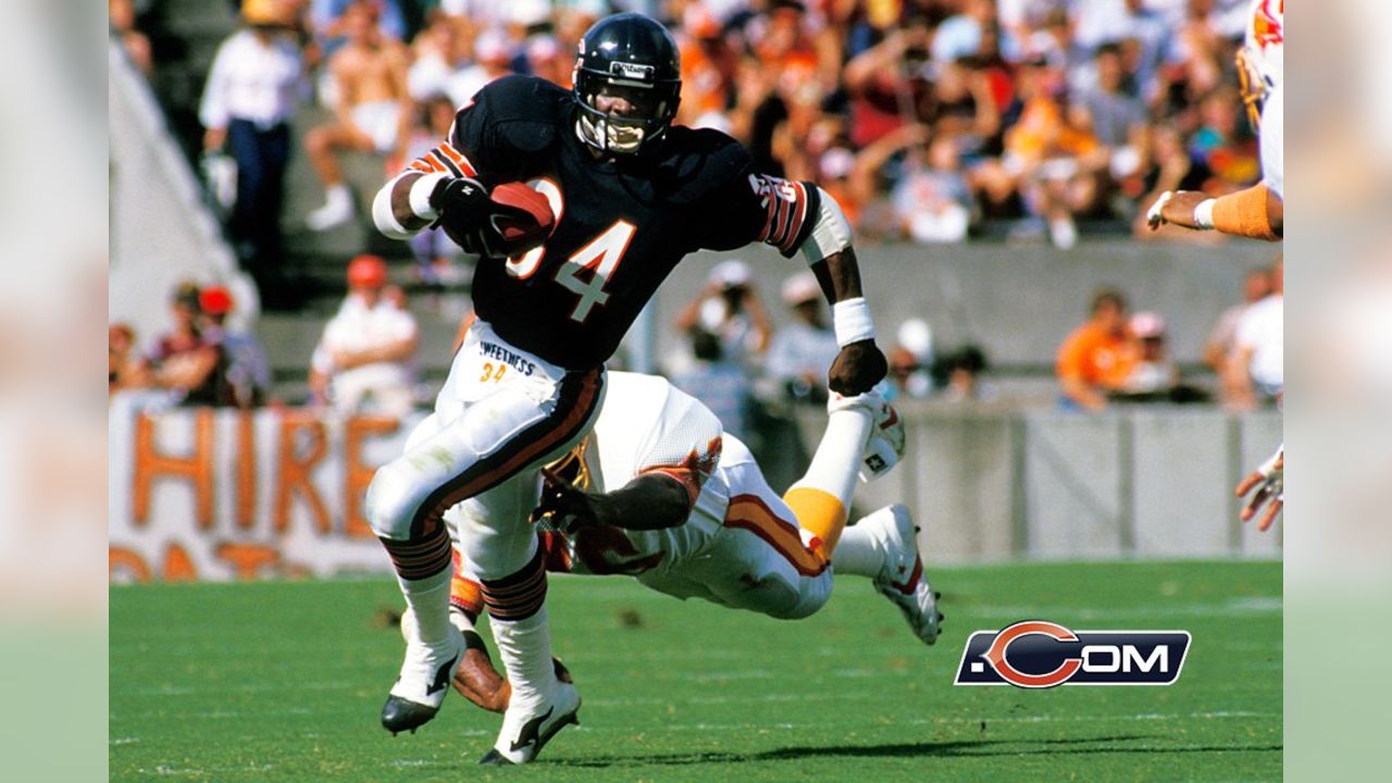 Walter Payton - This was his way of relaxing back at 34 Mundhank