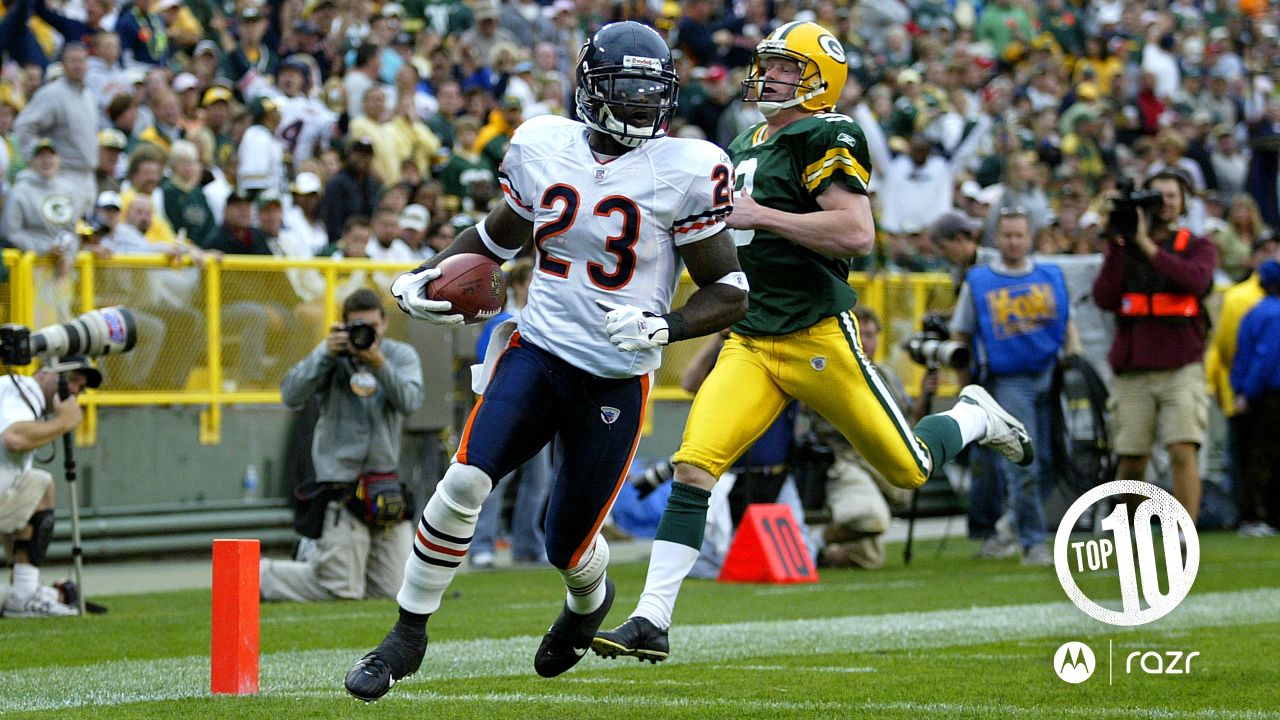 Sunday Night Football: Bears Down Vikings 39-10 As Devin Hester Scores  Twice 