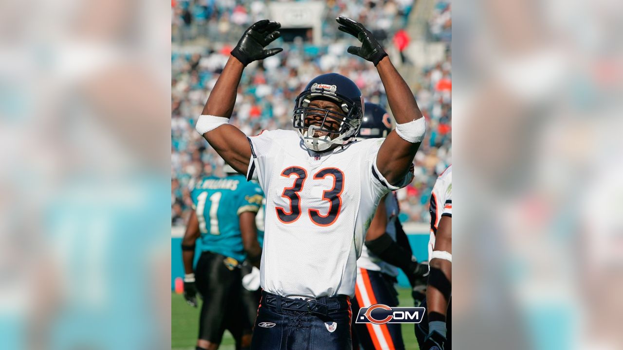 UL to retire Charles Tillman's number