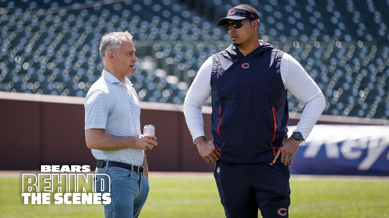 Bears hold team-bonding event at Wrigley Field