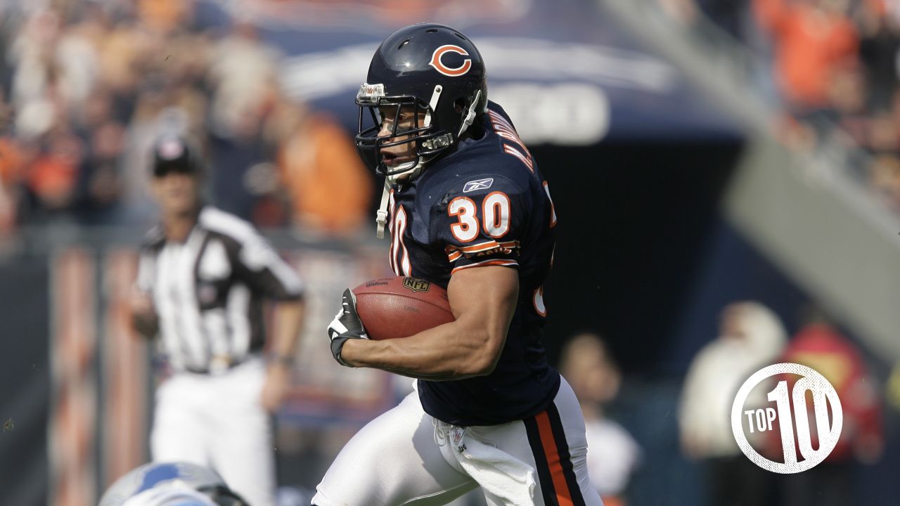 Chicago Bears saw Mike Brown as a smart, impact playmaker when they drafted  him in 2000