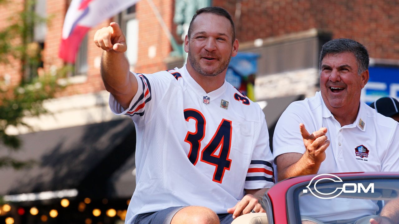 Kennedy Urlacher, son of NFL Hall of Famer Brian to visit Notre Dame