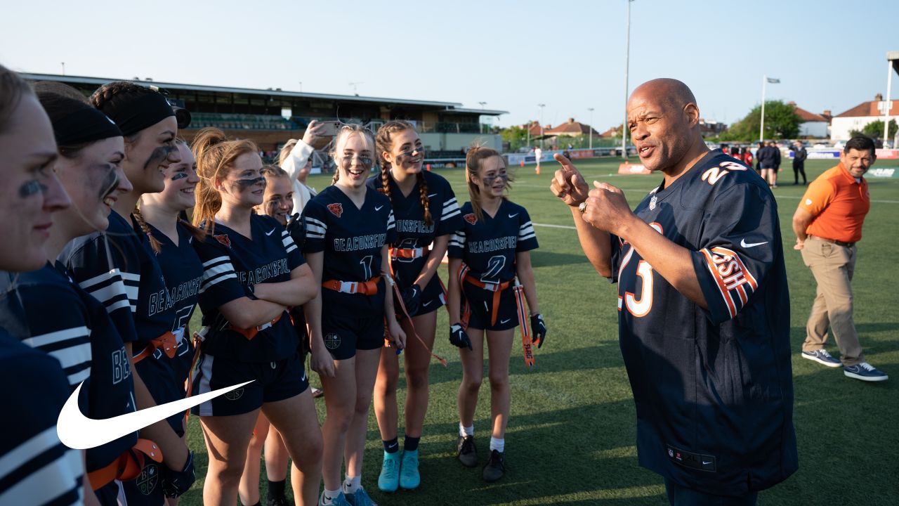 Will Varney on X: Great to be in West London for the Championship Games of  the inaugural Jets & Bears NFL Girls Flag Football League for  @talkSPORT2! The interest and fun being