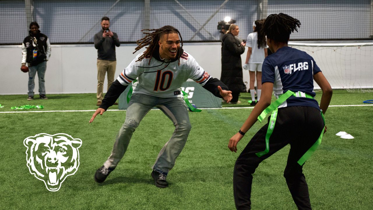 Bears help launch NFL girls flag football league in UK