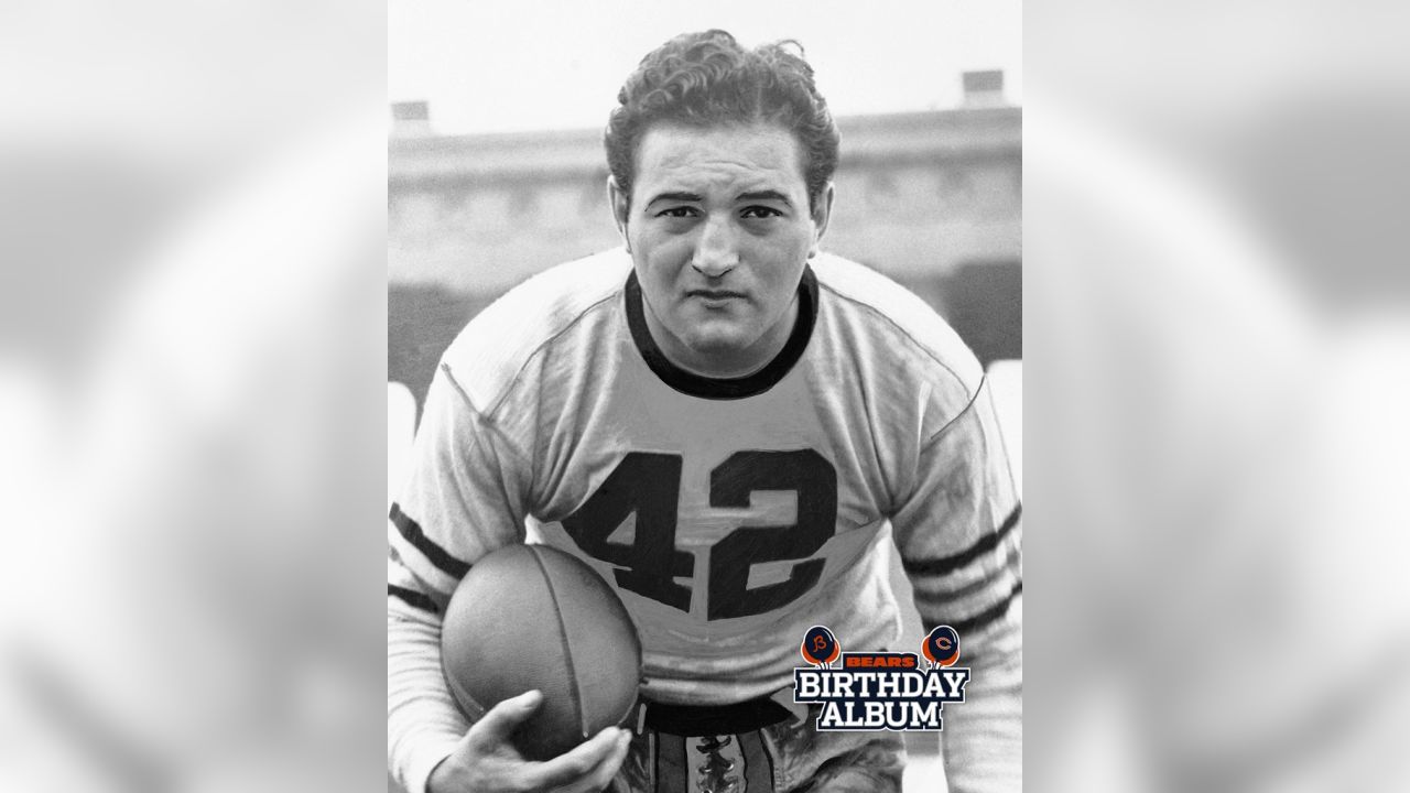 Vintage 1947-1966 Sid Luckman Chicago Bears Black & White -   Israel