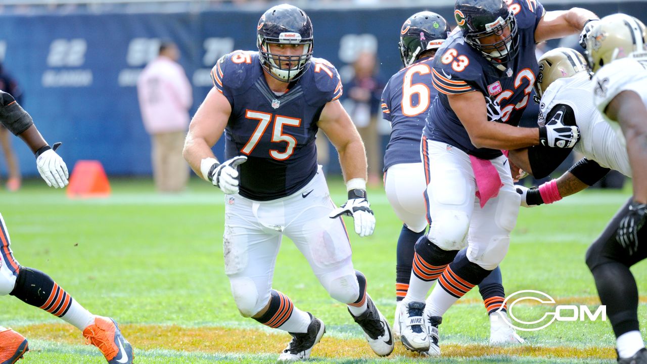 Bears OL Kyle Long 'stepping away' from football