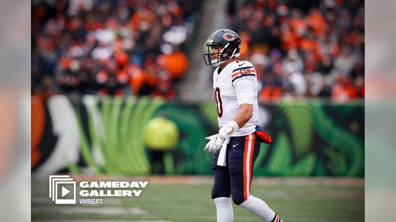 RECAP: Chicago Bears dominate New England Patriots in 33-14 primetime win