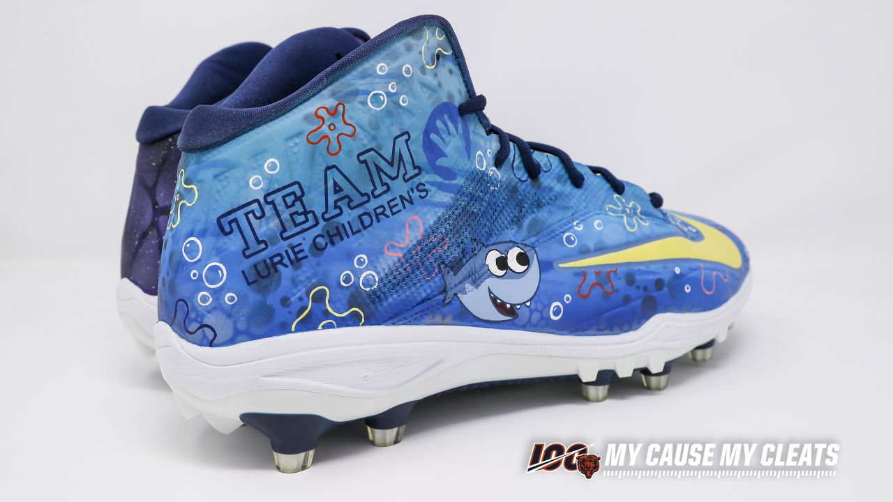 Chicago Bears Roy Robertson-Harris wears custom cleats for kids